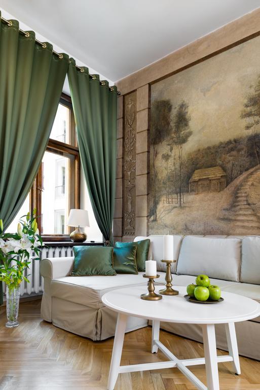 P&J Luxury Apartments Красков Екстериор снимка