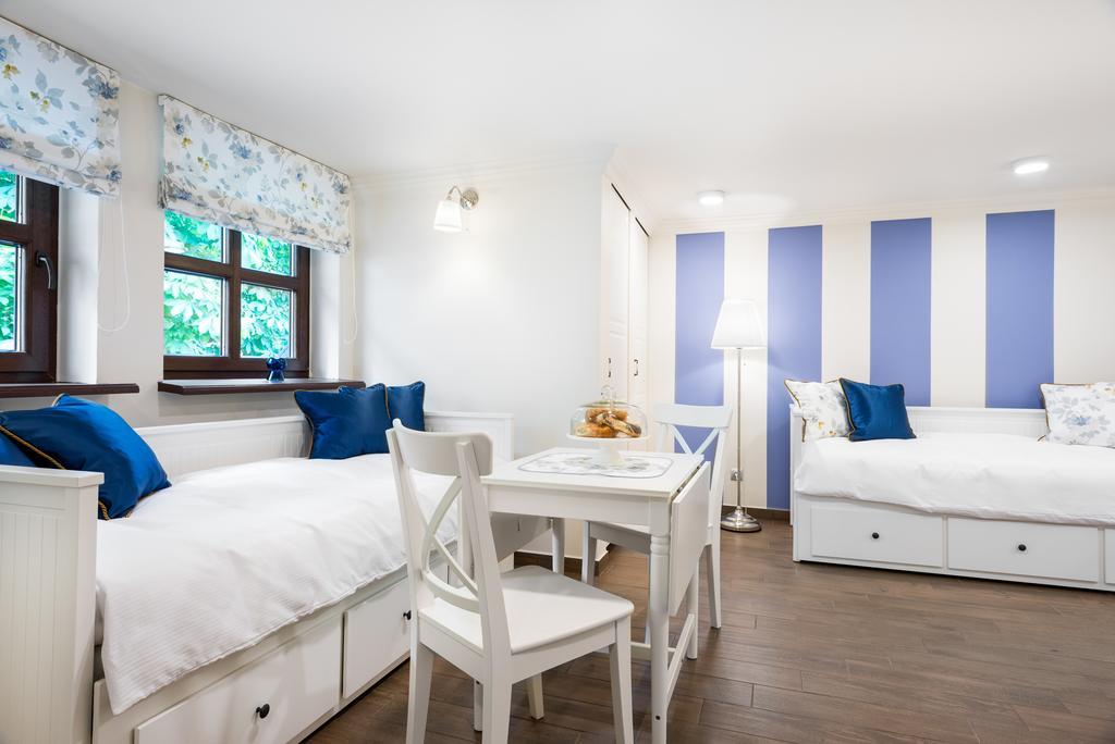 P&J Luxury Apartments Красков Екстериор снимка