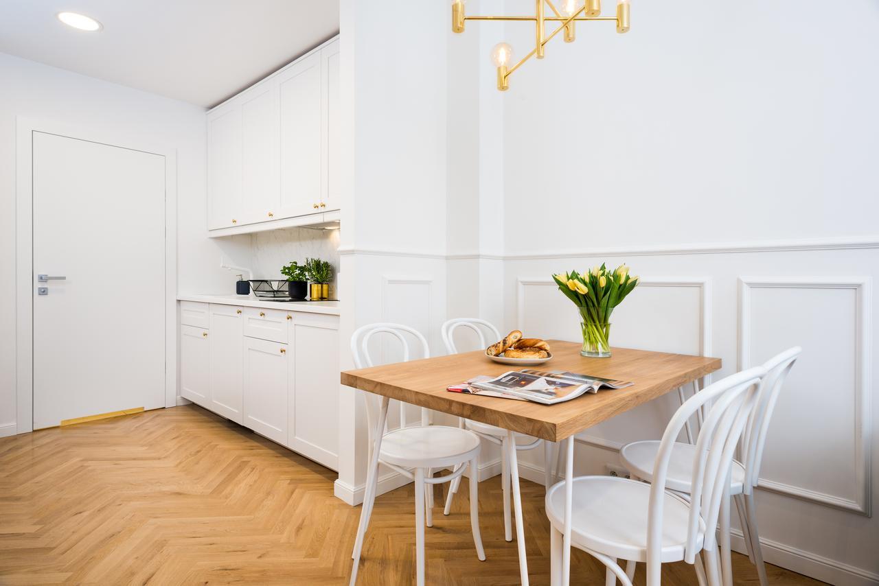 P&J Luxury Apartments Красков Екстериор снимка