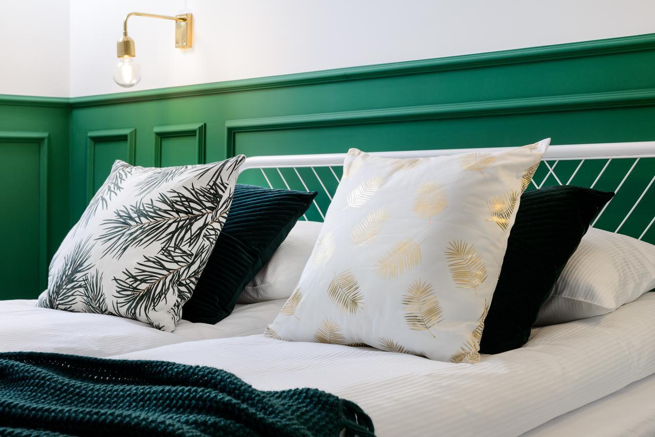 P&J Luxury Apartments Красков Екстериор снимка