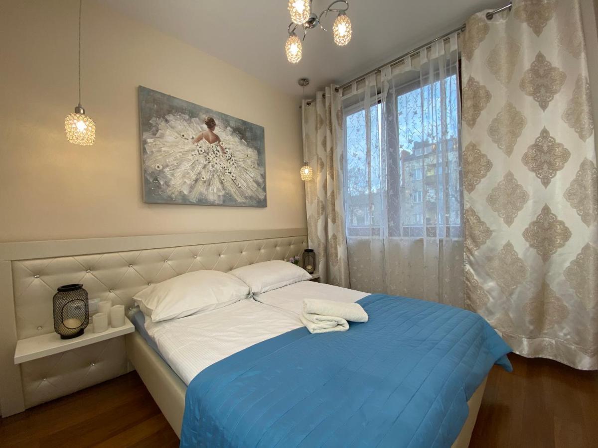 P&J Luxury Apartments Красков Екстериор снимка